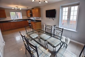 Kitchen/Diner- click for photo gallery
